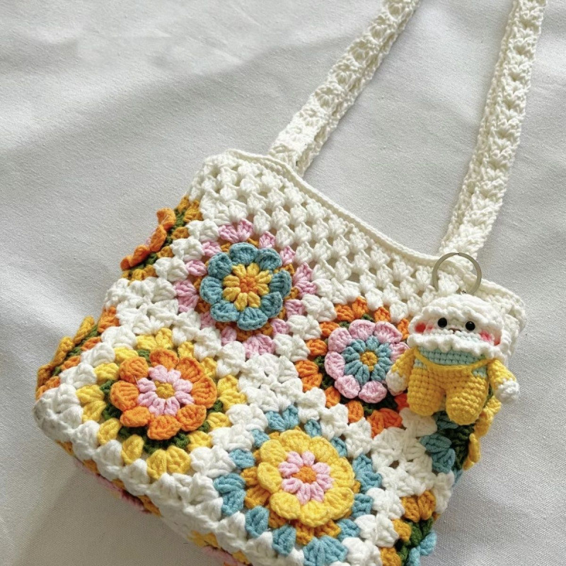 Handcrafted Camellia Shoulder Bag--Unfinished Products（Giveaway Material Pack+Tools+Tutorial）